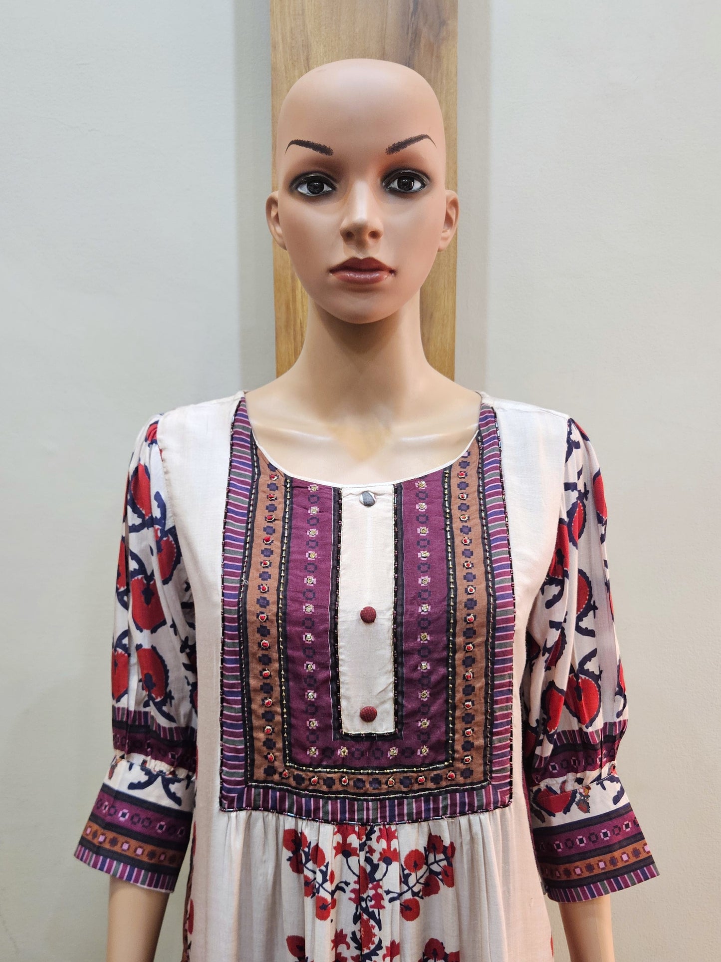 Cream Purple Pure Muslin Dupatta Set