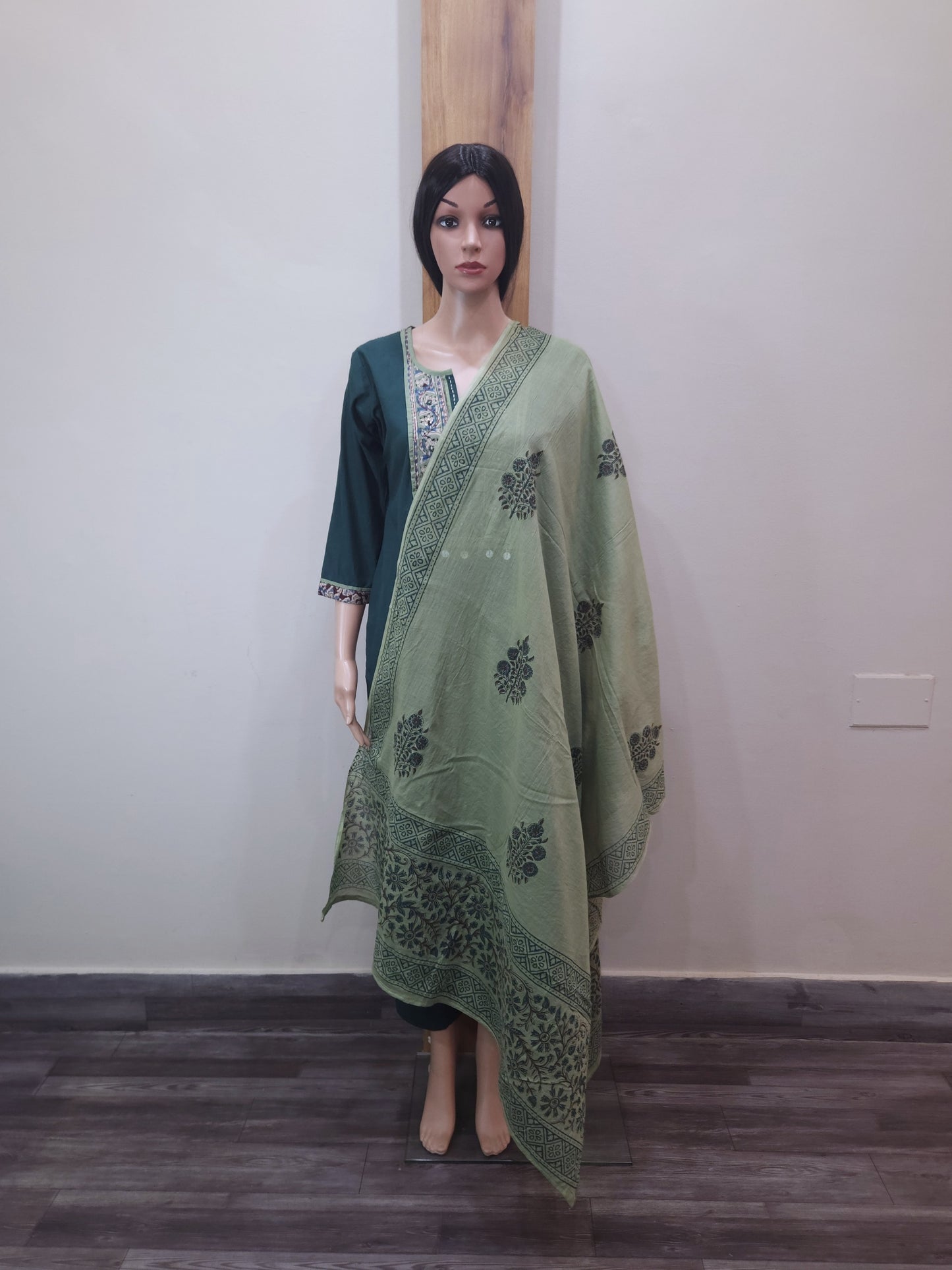 Green Cotton Kalamkari Dupatta Set