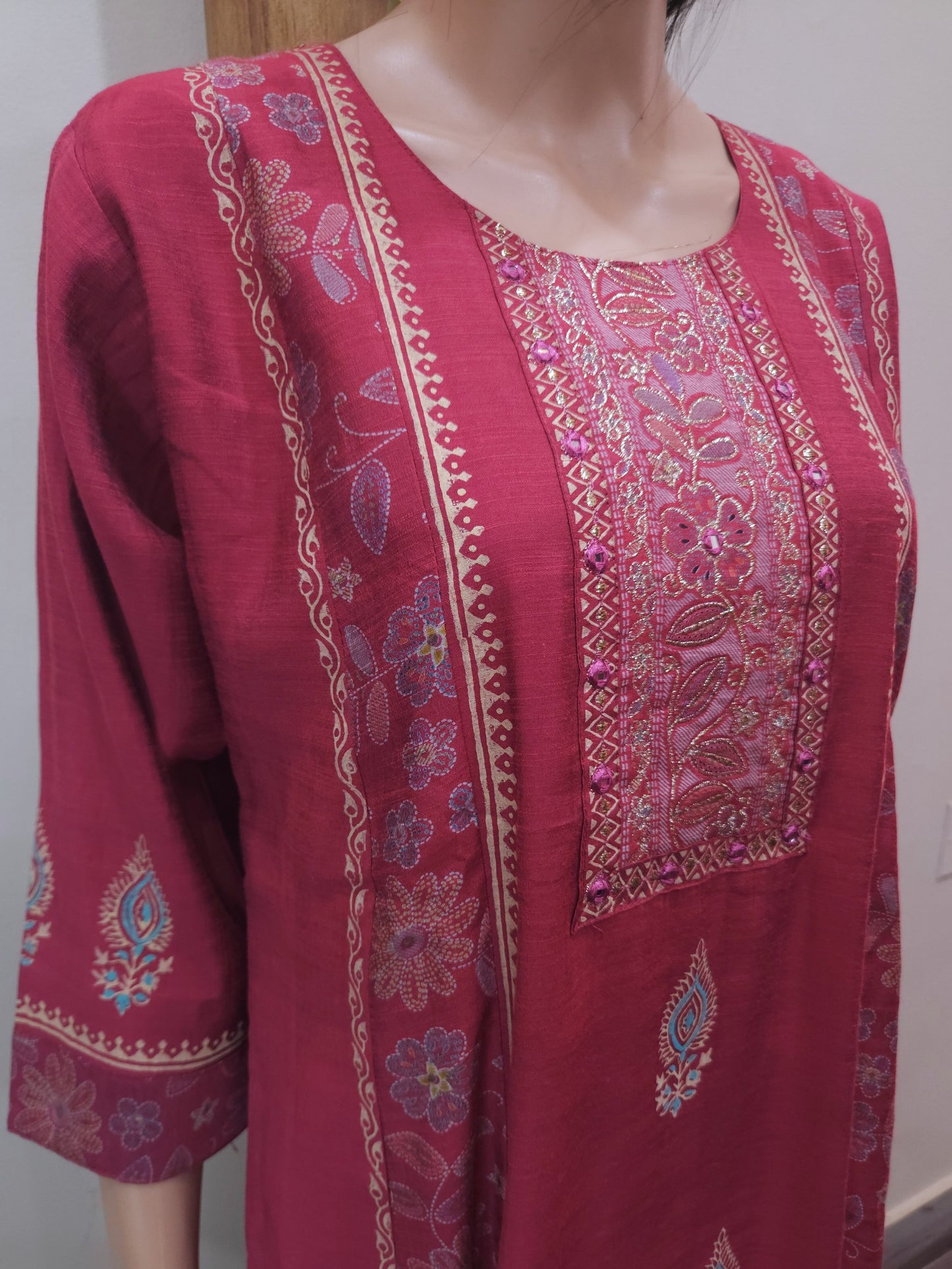 Magenta Cotton Stylish Dupatta Set