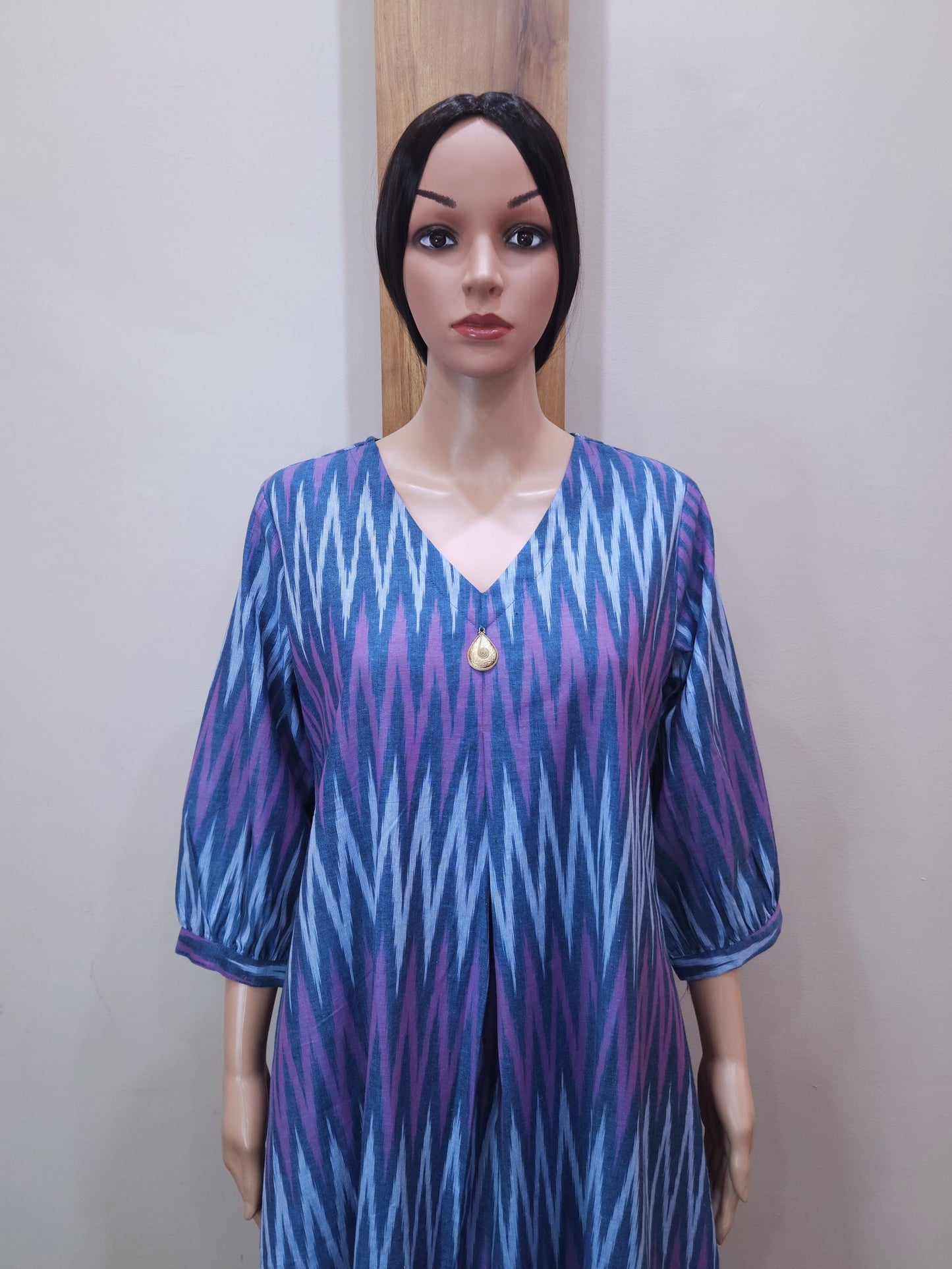 Blue Pink Zigzag Cotton V Neck Kurti