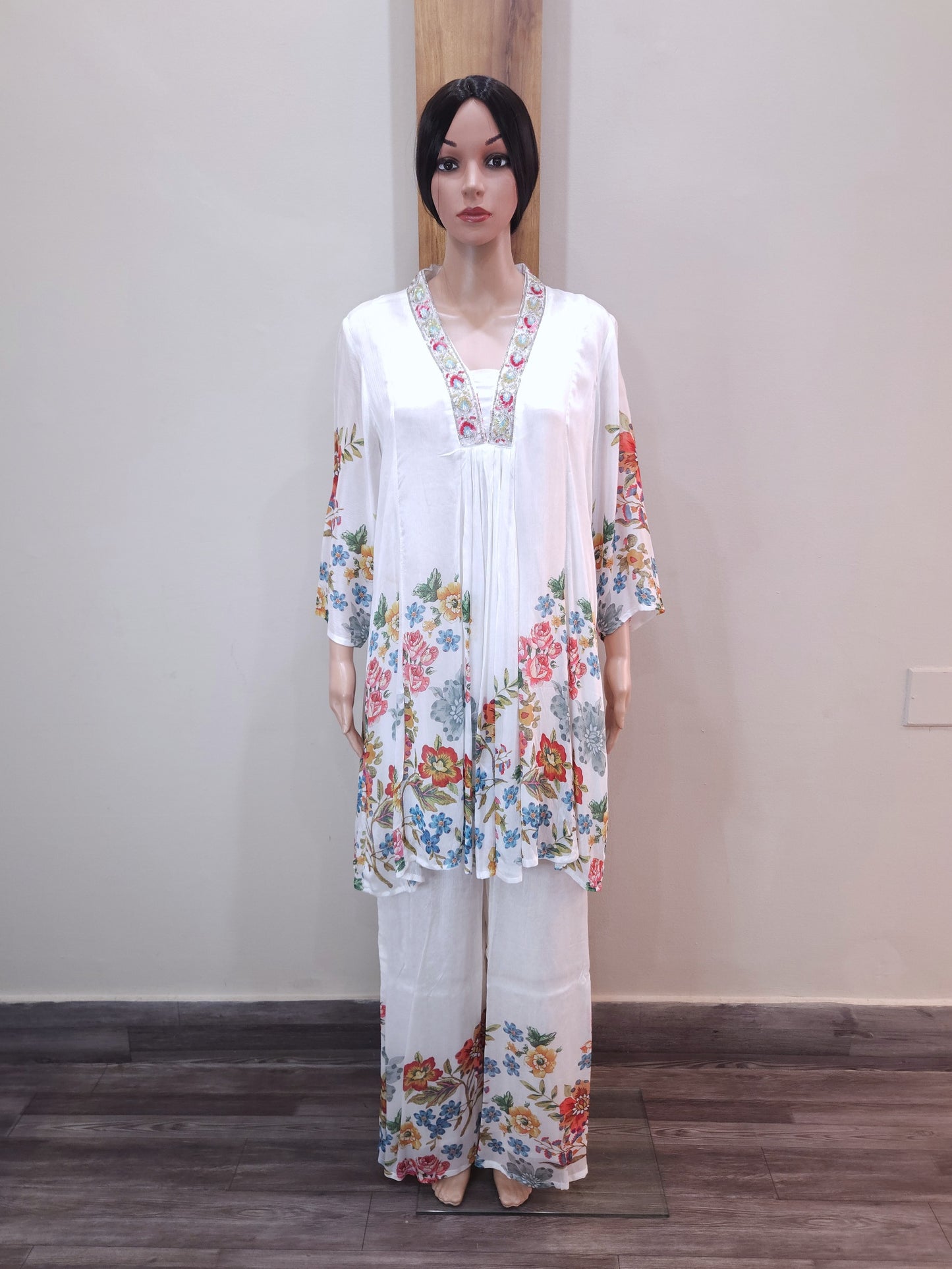 White Crepe Stylish Short Kurta Partywear with Palazzo and Dupatta