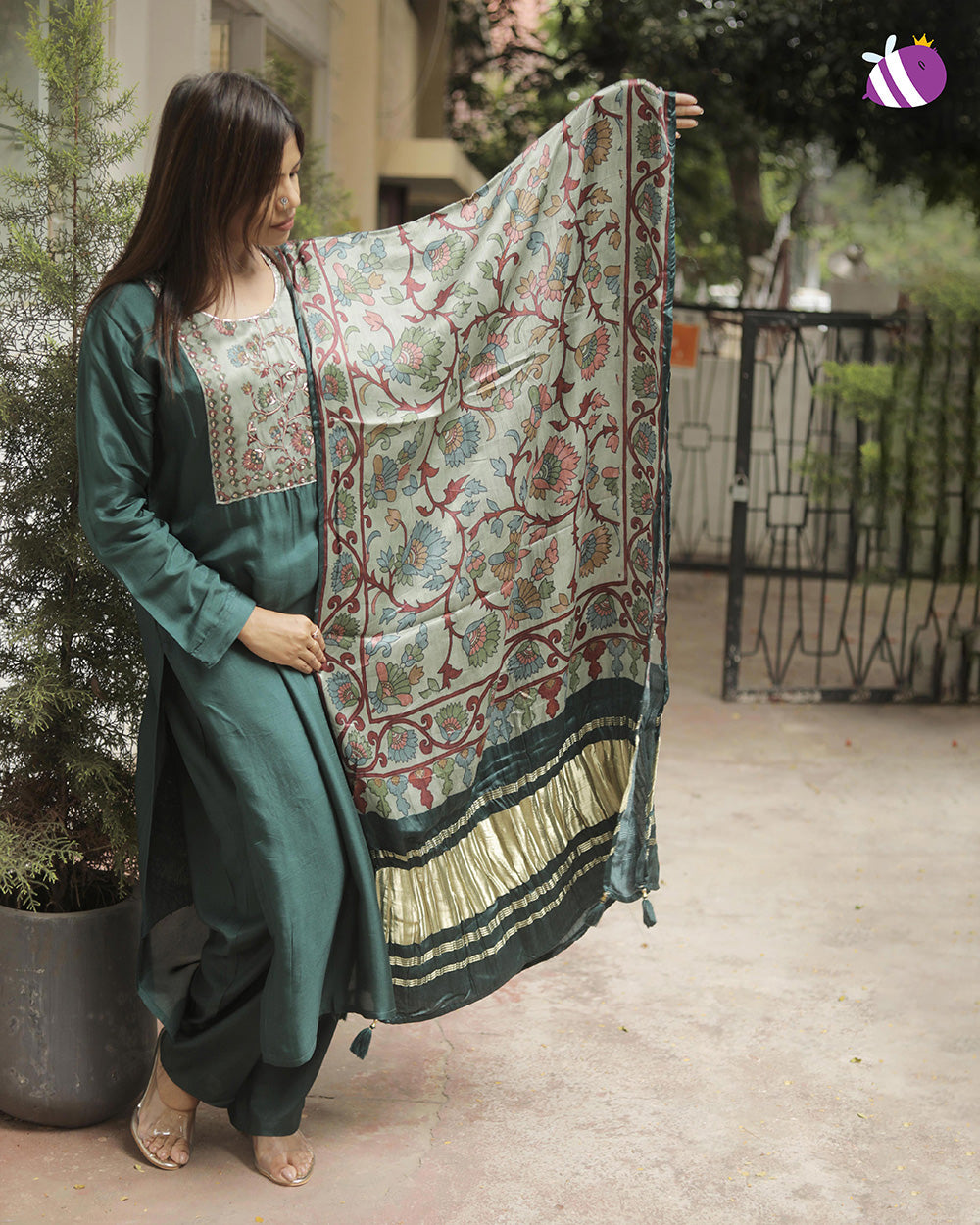 Green Dola Silk Kurta with Pant and Russian Silk Kalamkari Dupatta