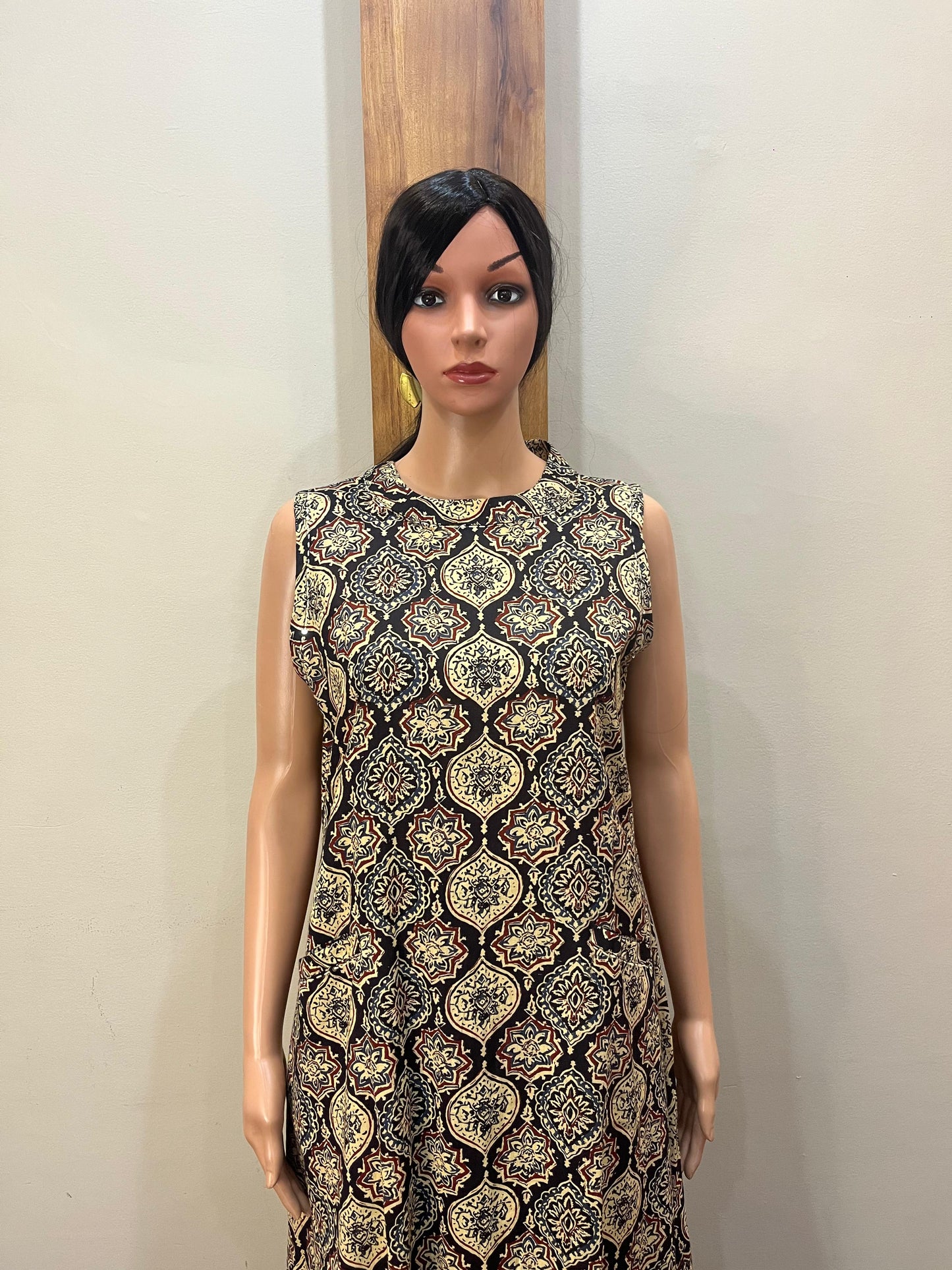 Blue kalamkari sleevesless ps