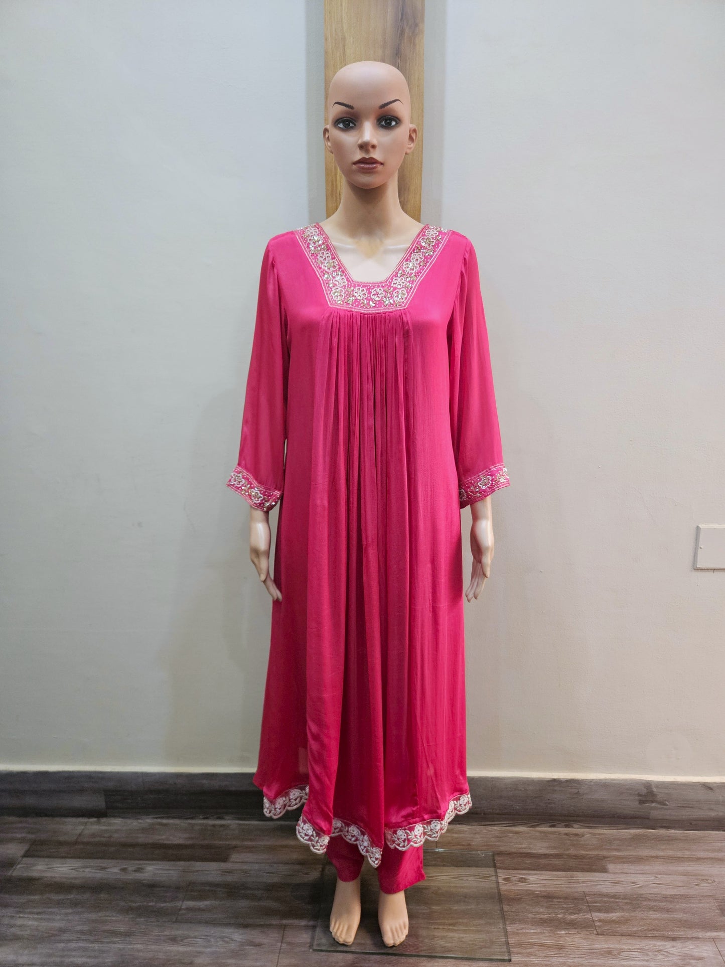 Pink Pure Chinon Partywear Dupatta Set