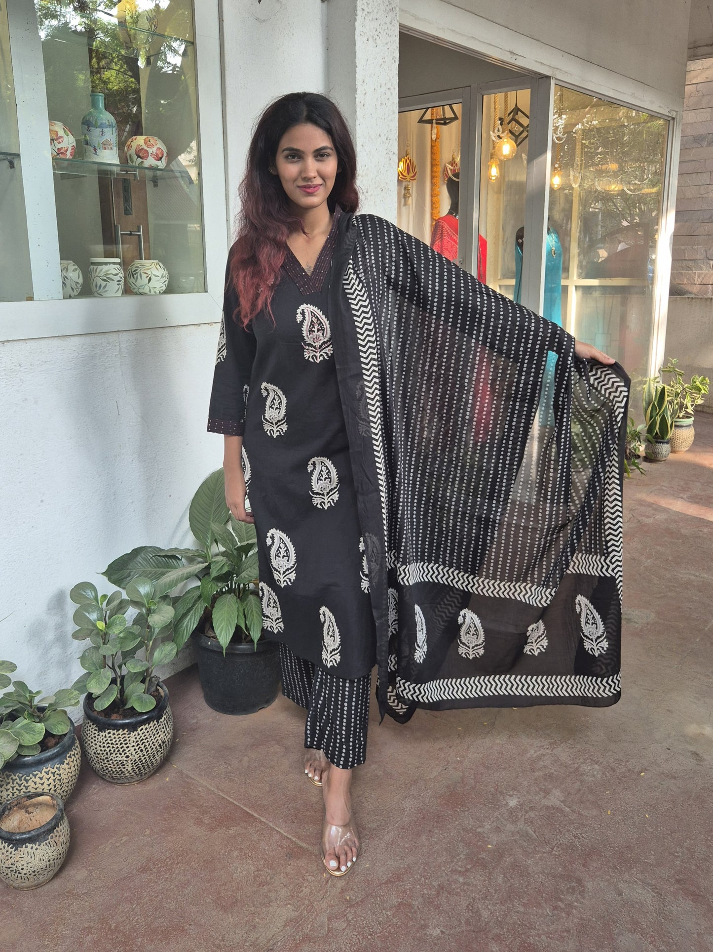 Black V Neck Dupatta Set