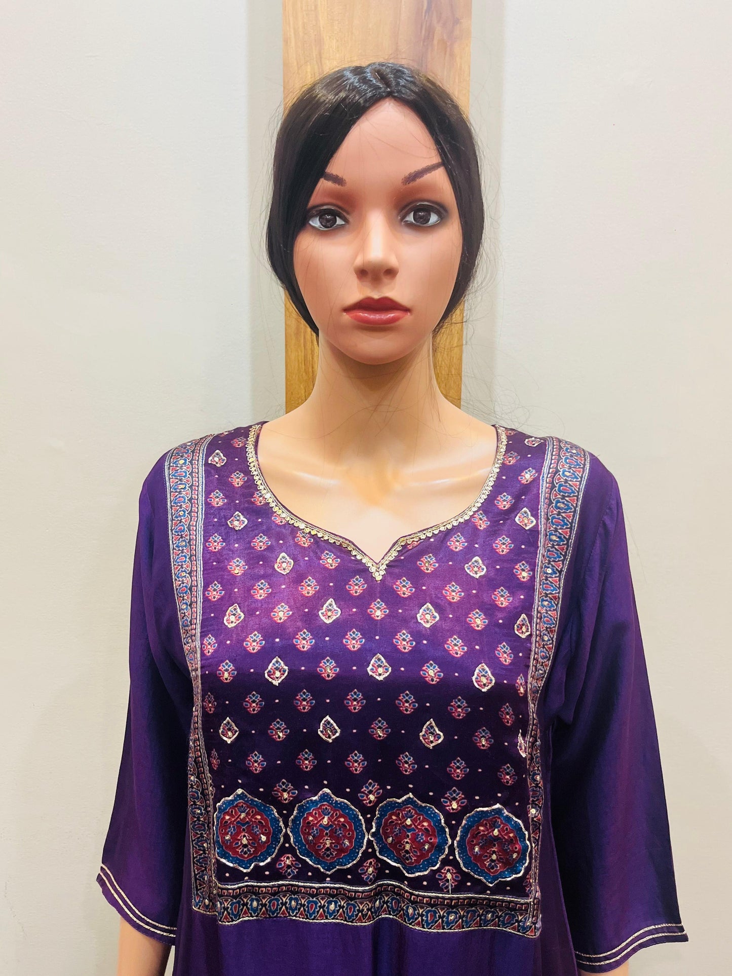 Purple Dola Silk Premium Dupatta Set