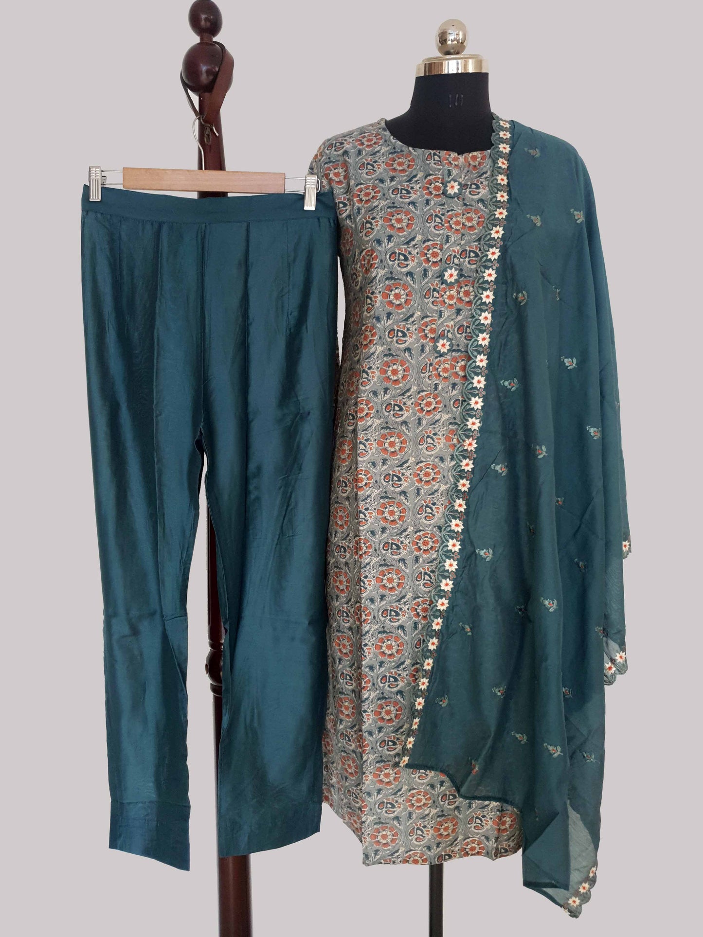 Greyish Blue Premium Muslin Kurta with Pant and Dupatta